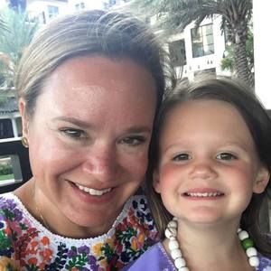 Meet your Posher, Caroline